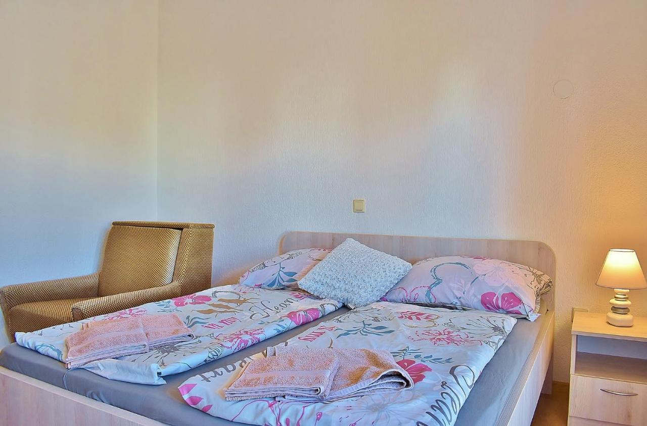 Apartment In Lopar/Insel Rab 17739 Exterior photo